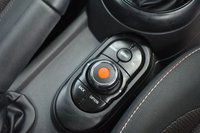 USED 2017 67 MINI HATCH 1.5 Cooper Hatchback 3dr Petrol Manual Euro 6 (s/s) (136 ps) MOONWALK GREY