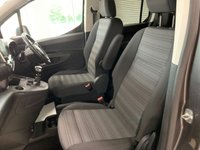 USED 2022 72 VAUXHALL COMBO LIFE 1.5 Turbo D SE XL MPV 5dr Diesel Manual 6Spd Euro 6 (s/s) (7 Seat) (100 ps) 