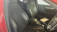 USED 2019 19 VOLVO XC40 2.0 T4 R-Design Pro SUV 5dr Petrol Auto AWD Euro 6 (s/s) (190 ps) 