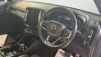 USED 2019 19 VOLVO XC40 2.0 T4 R-Design Pro SUV 5dr Petrol Auto AWD Euro 6 (s/s) (190 ps) 