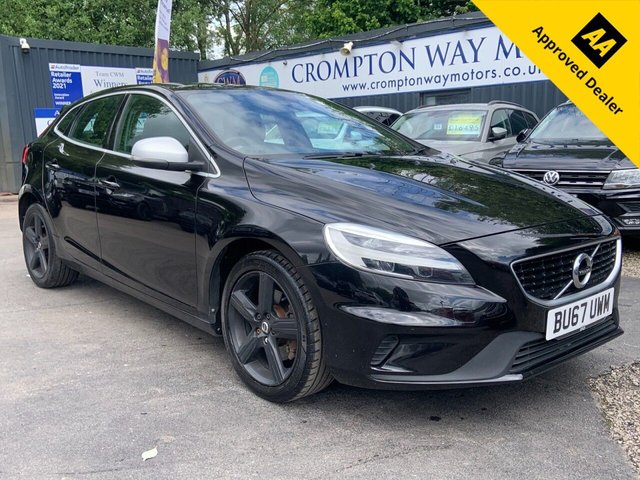 View our VOLVO V40