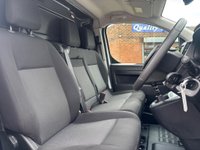 USED 2023 72 VAUXHALL VIVARO 1.5 Turbo D 2700 Pro L1 H1 Euro 6 (s/s) 6dr Sat Nav,6 months warranty