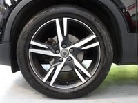USED 2020 70 VOLVO XC40 1.5 T3 R-Design SUV 5dr Petrol Auto Euro 6 (s/s) (163 ps) SAT NAV-H/K SOUND-PAN ROOF