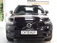 USED 2020 70 VOLVO XC40 1.5 T3 R-Design SUV 5dr Petrol Auto Euro 6 (s/s) (163 ps) SAT NAV-H/K SOUND-PAN ROOF