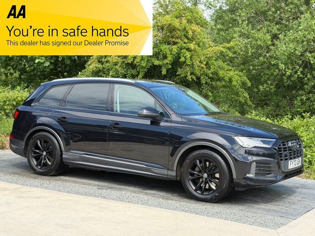View our AUDI Q7
