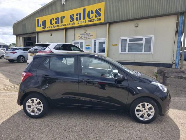 View our HYUNDAI I10