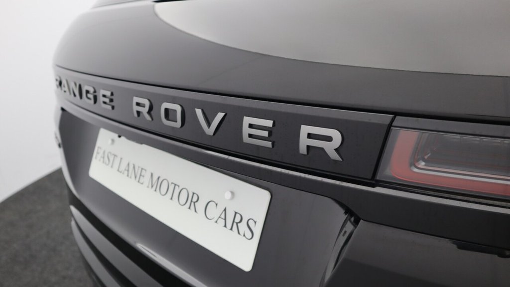 USED 2021 70 LAND ROVER RANGE ROVER EVOQUE 2.0 D200 MHEV R-Dynamic SE SUV 5dr Diesel Auto 4WD Euro 6 (s/s) (204 ps) 