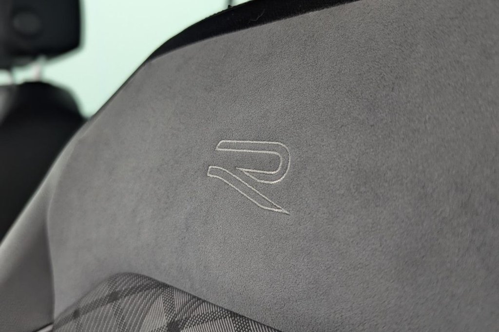 USED 2021 21 VOLKSWAGEN TIGUAN 1.5 TSI R-Line SUV 5dr Petrol DSG Euro 6 (s/s) (150 ps) Car Play, Adaptive Cruise, DAB