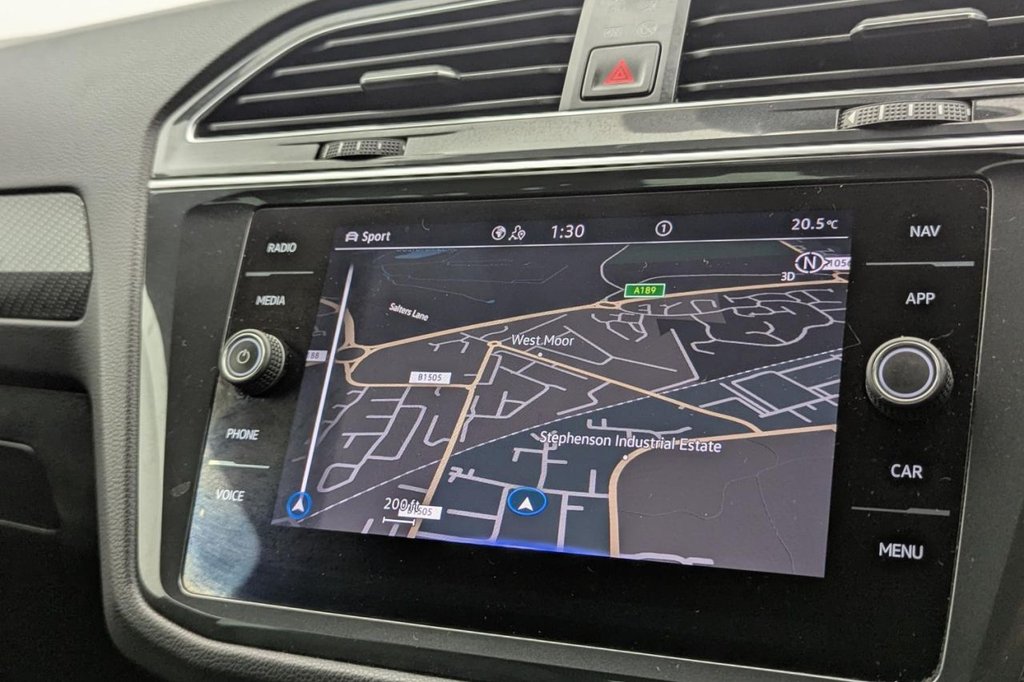 USED 2021 21 VOLKSWAGEN TIGUAN 1.5 TSI R-Line SUV 5dr Petrol DSG Euro 6 (s/s) (150 ps) Car Play, Adaptive Cruise, DAB