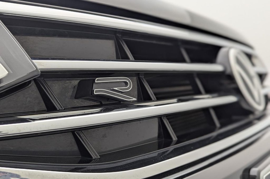 USED 2021 21 VOLKSWAGEN TIGUAN 1.5 TSI R-Line SUV 5dr Petrol DSG Euro 6 (s/s) (150 ps) Car Play, Adaptive Cruise, DAB