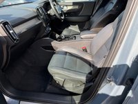 USED 2019 69 VOLVO XC40 2.0 T4 Inscription SUV 5dr Petrol Auto Euro 6 (s/s) (190 ps) Sat Nav/ Rear Camera/ Heated Seats