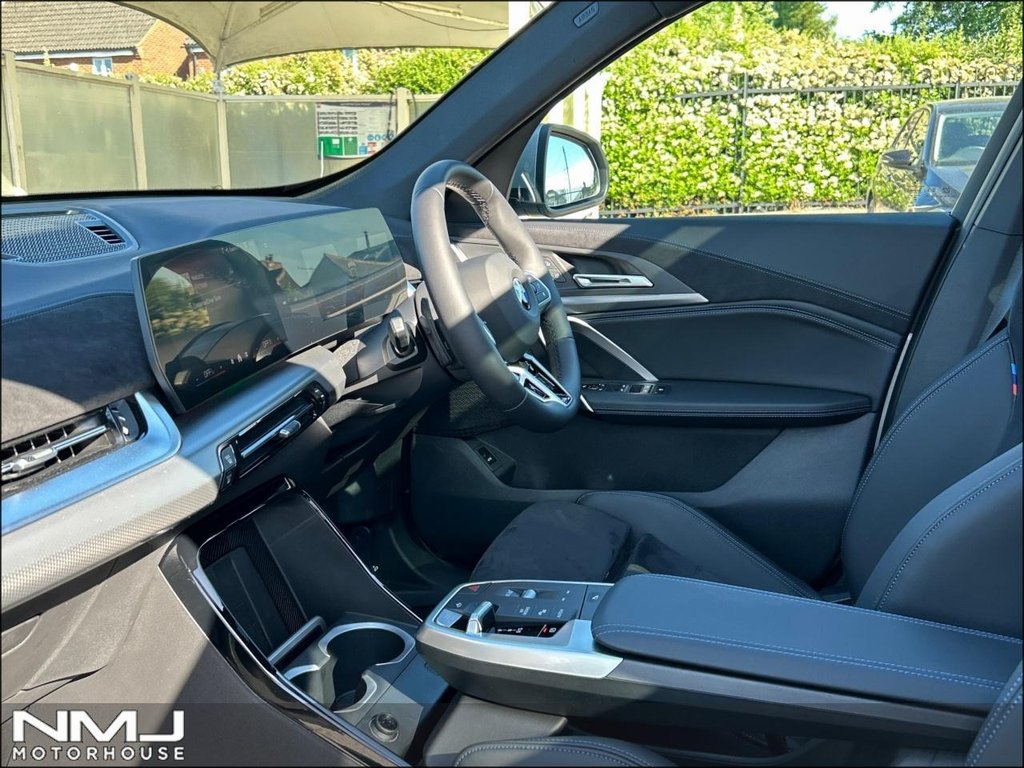 USED 2026 75 BMW X1 2.0 23i MHT M Sport DCT xDrive Euro 6 (s/s) 5dr 9.9%APR LOW MILES REAR CAMERA