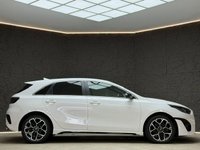 USED 2022 71 KIA CEED 1.5 T-GDi GT-Line Hatchback 5dr Petrol Manual Euro 6 (s/s) (158 bhp) HEATED SEATS, REAR CAMERA, FSH, NAV