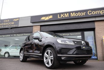 View our VOLKSWAGEN TOUAREG