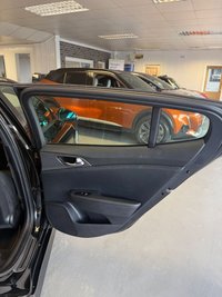 USED 2018 04 KIA STINGER 2.2 CRDi GT-Line Gran Turismo 5dr Diesel Auto Euro 6 (s/s) (197 bhp) 