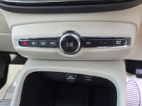 USED 2019 19 VOLVO XC40 2.0 D3 Inscription SUV 5dr Diesel Auto AWD Euro 6 (s/s) (150 ps) 