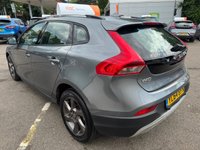USED 2015 64 VOLVO V40 CROSS COUNTRY 1.6 D2 Lux Nav Hatchback 5dr Diesel Manual Euro 5 (s/s) (115 ps) 2 OWNERS, 2 KEYS, &pound;20 TAX