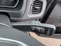 USED 2015 64 VOLVO V40 CROSS COUNTRY 1.6 D2 Lux Nav Hatchback 5dr Diesel Manual Euro 5 (s/s) (115 ps) 2 OWNERS, 2 KEYS, &pound;20 TAX
