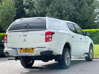 USED 2017 67 MITSUBISHI L200 2.4 DI-D DC Warrior Pickup Double Cab 4dr Diesel Manual 4WD Euro 6 (178 ps) * * NO VAT * *  REVERSING CAMERA