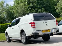 USED 2017 67 MITSUBISHI L200 2.4 DI-D DC Warrior Pickup Double Cab 4dr Diesel Manual 4WD Euro 6 (178 ps) * * NO VAT * *  REVERSING CAMERA