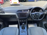 USED 2018 18 VOLKSWAGEN TIGUAN 2.0 TDI SE Navigation SUV 5dr Diesel Manual Euro 6 (s/s) (150 ps) 