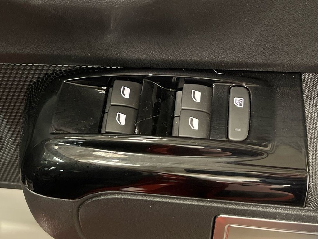 USED 2019 69 CITROEN C3 1.2 PureTech GPF Flair Hatchback 5dr Petrol Manual Euro 6 (s/s) (110 ps) DAB RADIO