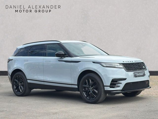 View our Land Rover Range Rover Velar 2.0 D200 MHEV Dynamic SE SUV 5dr Diesel Auto 4WD Euro 6 (s/s) (204 ps)