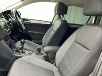 USED 2017 17 VOLKSWAGEN TIGUAN 2.0 TDI BlueMotion Tech SE Navigation SUV 5dr Diesel Manual Euro 6 (s/s) (150 ps) 