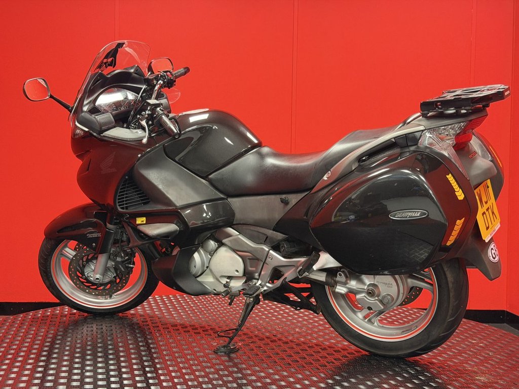 USED 2011 11 HONDA NT700V DEAUVILLE TRADE BIKES AT TRADE PRICES FINANCE AND DELIVERY AVAILABLE