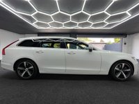 USED 2017 17 VOLVO V90 2.0 D5 PowerPulse R-Design Pro Estate 5dr Diesel Auto AWD Euro 6 (s/s) (235 ps) 