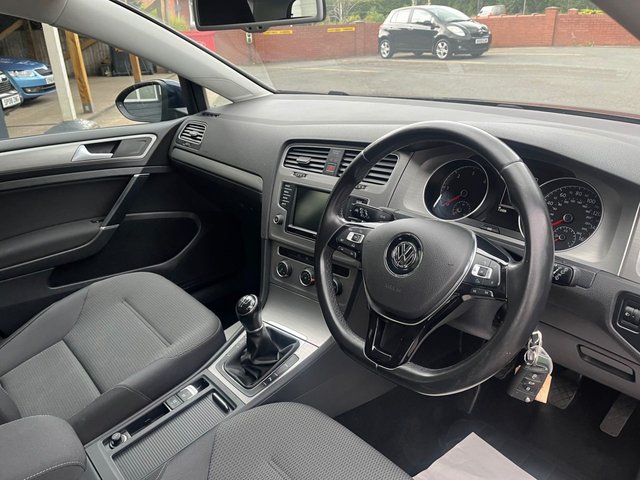 View our VOLKSWAGEN GOLF