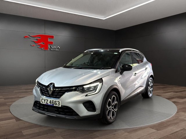 View our RENAULT CAPTUR