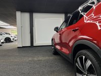 USED 2022 71 VOLVO XC40 1.5h T5 Recharge 10.7kWh Ultimate Dark SUV 5dr Petrol Plug-in Hybrid Auto Euro 6 (s/s) (262 ps) HEATED SEATS + 240 VOLT CHARGER