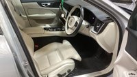 USED 2023 73 VOLVO V60 2.0 T6 Recharge 18.8kWh Plus Estate 5dr Petrol Plug-in Hybrid Auto AWD Euro 6 (s/s) (350 ps) FVSH/MEGA SPEC/STUNNING CAR/BLACK PACK