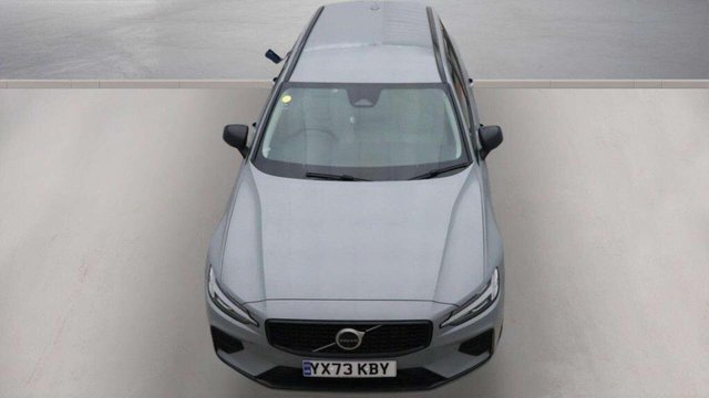 View our VOLVO V60