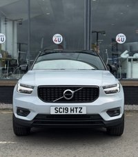 USED 2019 19 VOLVO XC40 2.0 D3 R-Design Pro SUV 5dr Diesel Auto Euro 6 (s/s) (150 ps) 
