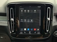 USED 2019 19 VOLVO XC40 2.0 D3 R-Design Pro SUV 5dr Diesel Auto Euro 6 (s/s) (150 ps) 