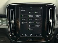 USED 2019 19 VOLVO XC40 2.0 D3 R-Design Pro SUV 5dr Diesel Auto Euro 6 (s/s) (150 ps) 