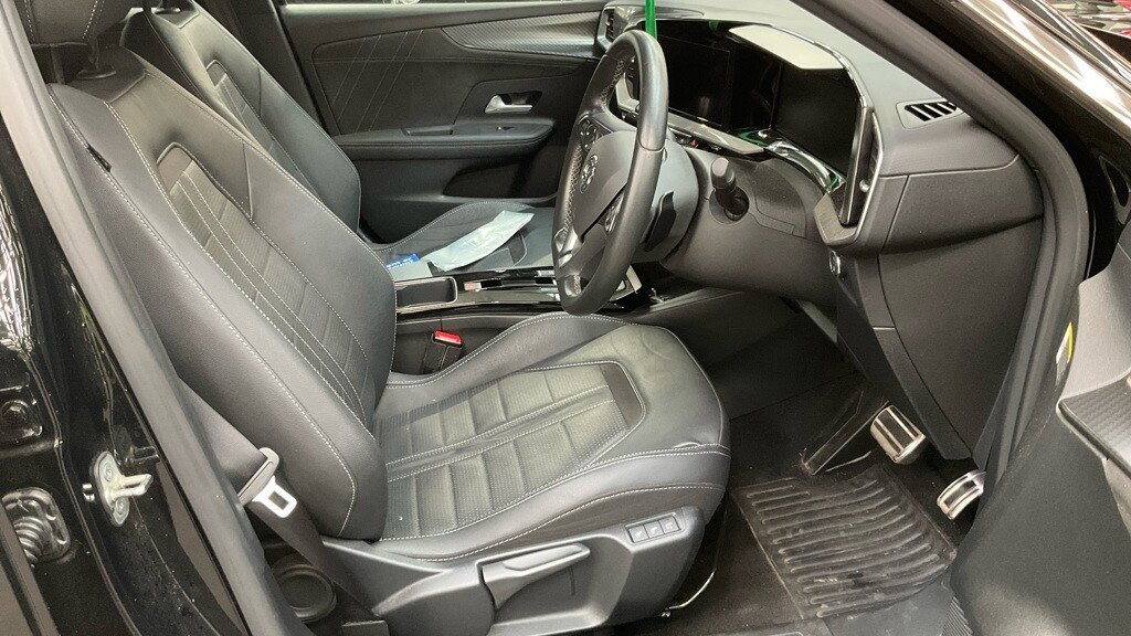 USED 2022 V VAUXHALL MOKKA 1.2 Turbo Ultimate Nav SUV 5dr Petrol Auto Euro 6 (s/s) (130 ps) 