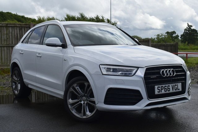 View our AUDI Q3