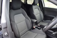 USED 2022 22 RENAULT CAPTUR 1.0 TCe Iconic Edition SUV 5dr Petrol Manual Euro 6 (s/s) (90 ps) **GREAT VALUE FAMILY CAR**