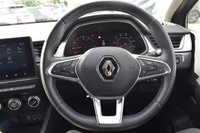 USED 2022 22 RENAULT CAPTUR 1.0 TCe Iconic Edition SUV 5dr Petrol Manual Euro 6 (s/s) (90 ps) **GREAT VALUE FAMILY CAR**
