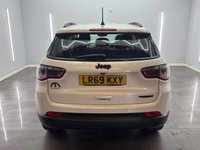 USED 2019 69 JEEP COMPASS 1.6L 5d  118 BHP 18'' ALLOY WHEELS , REAR PARKING SENSORS , REAR CAMERA , HEATED SEATS , HEATED STEERING WHEEL , SAT NAV , FULL SERVICE HISTORY - LATEST APRIL 2026