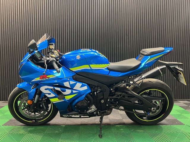 View our SUZUKI GSX-R1000