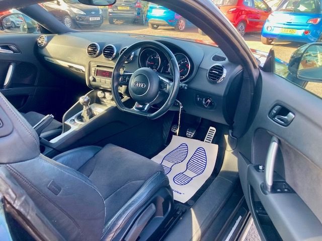 View our AUDI TT