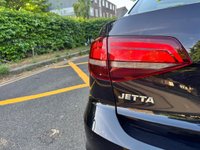USED 2016 16 VOLKSWAGEN JETTA 1.4 TSI BlueMotion Tech SE Saloon 4dr Petrol DSG Euro 6 (s/s) (150 ps) 