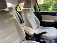 USED 2016 16 VOLKSWAGEN JETTA 1.4 TSI BlueMotion Tech SE Saloon 4dr Petrol DSG Euro 6 (s/s) (150 ps) 