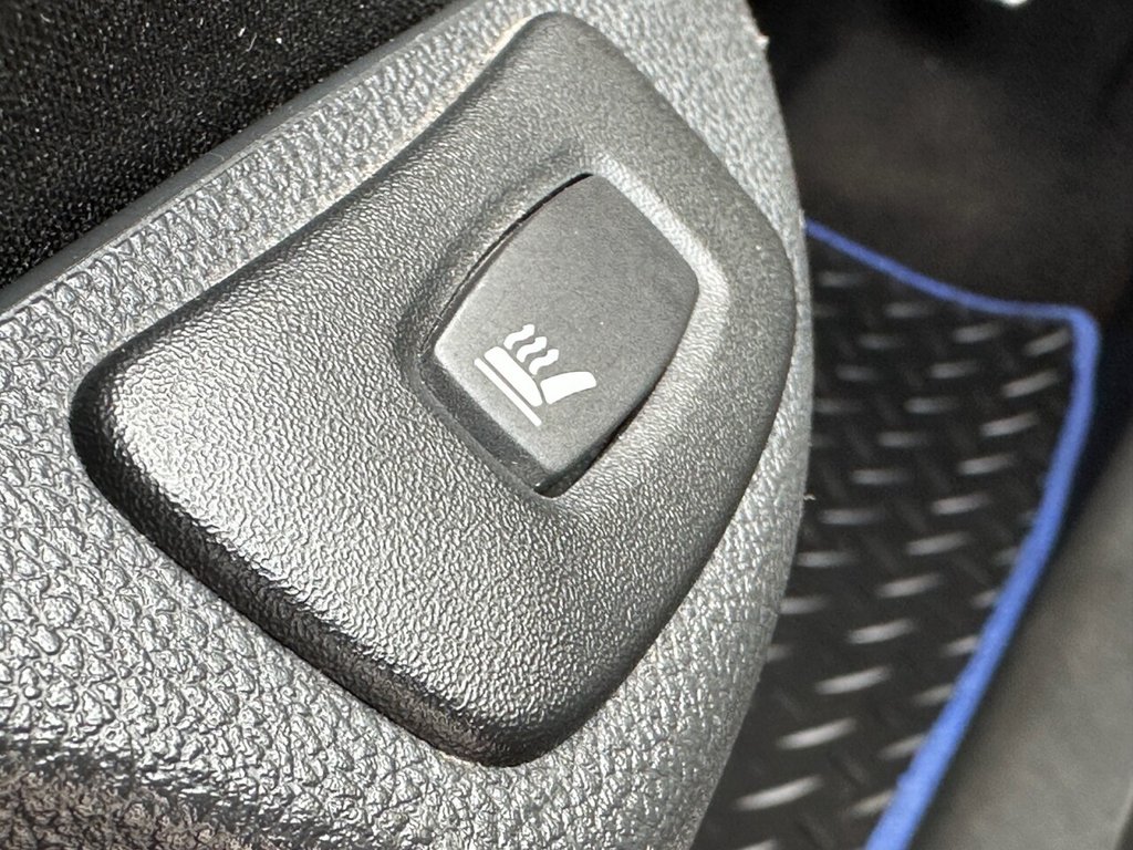 USED 2019 69 RENAULT CAPTUR 0.9 TCe ENERGY GT Line SUV 5dr Petrol Manual Euro 6 (s/s) (90 ps) Finance Available PX Welcome