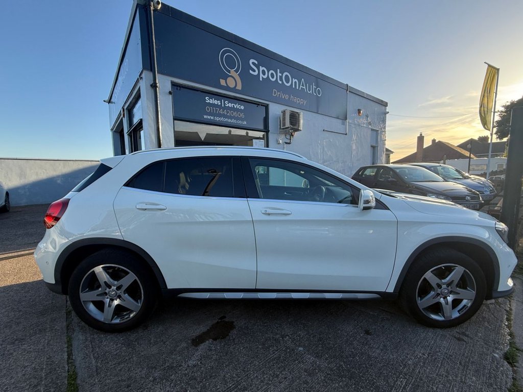USED 2015 65 MERCEDES-BENZ GLA 2.0 GLA250 AMG Line SUV 5dr Petrol 7G-DCT 4MATIC Euro 6 (s/s) (211 ps) AUTO+PAN ROOF+FULL HISTORY