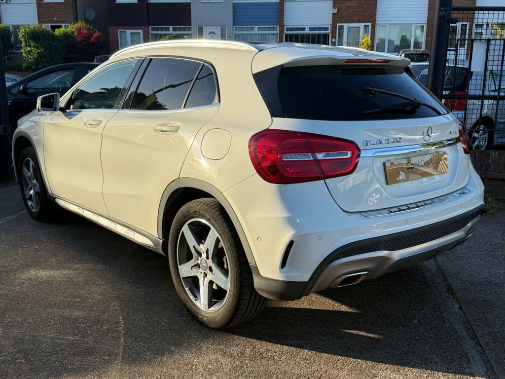 USED 2015 65 MERCEDES-BENZ GLA 2.0 GLA250 AMG Line SUV 5dr Petrol 7G-DCT 4MATIC Euro 6 (s/s) (211 ps) AUTO+PAN ROOF+FULL HISTORY